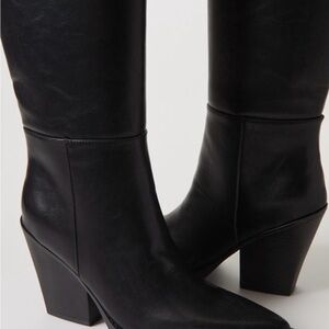 Shoe Dazzle Black Heeled Boots